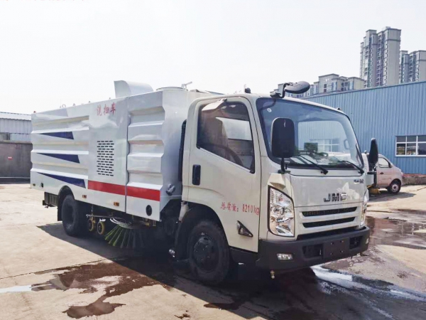 江鈴洗掃車